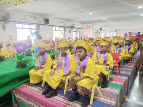 KG-GRADUATION-14.3-5